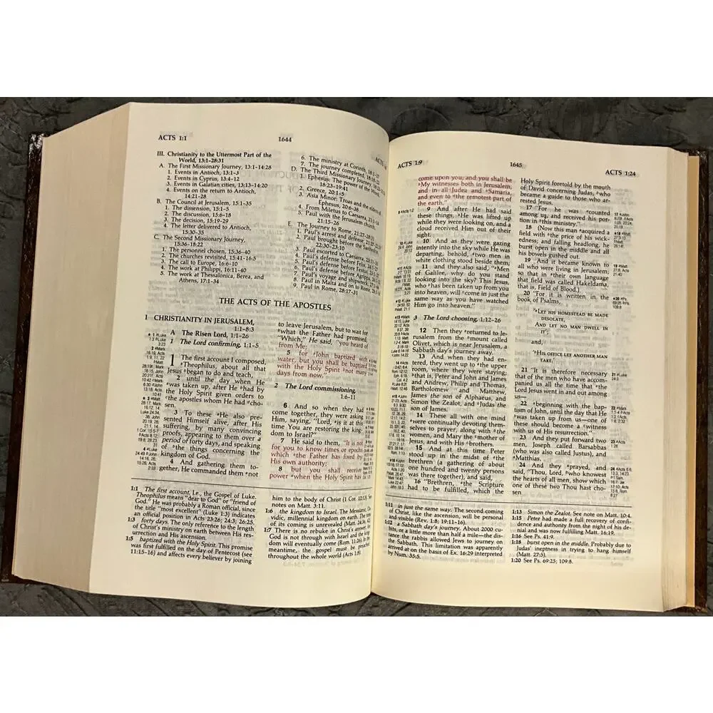 The Ryrie Study Bible New American Standard NASB 1978 Hard Back Red Letter Maps